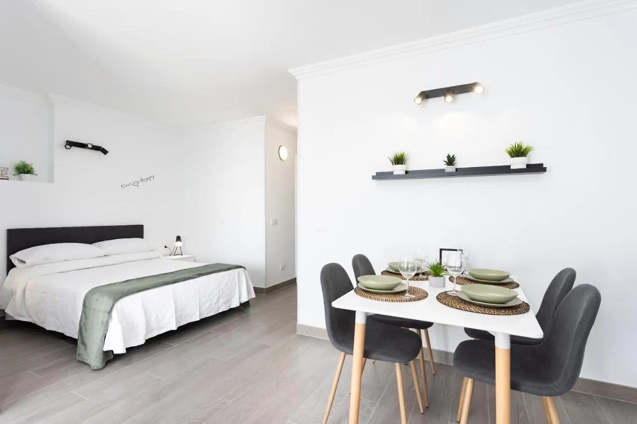 Eden Rentals Edelweiss Green Park Retreat With Ac San Miguel de Abona Apartment
